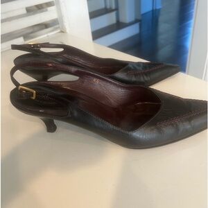 Tod’s brown leather shoe
